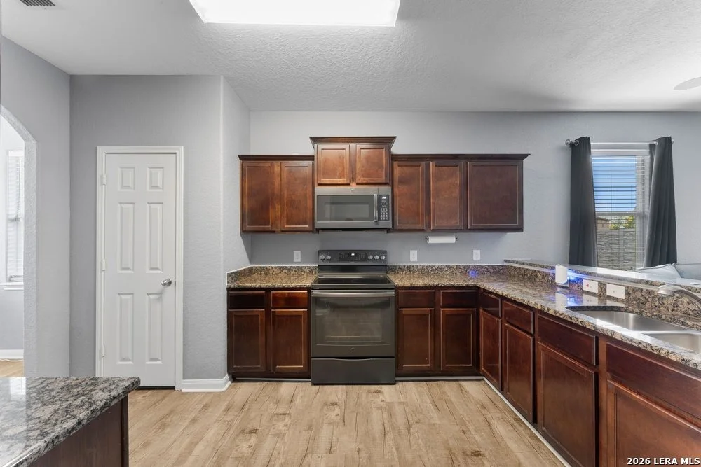 Photo of 6719 Luckey Tree