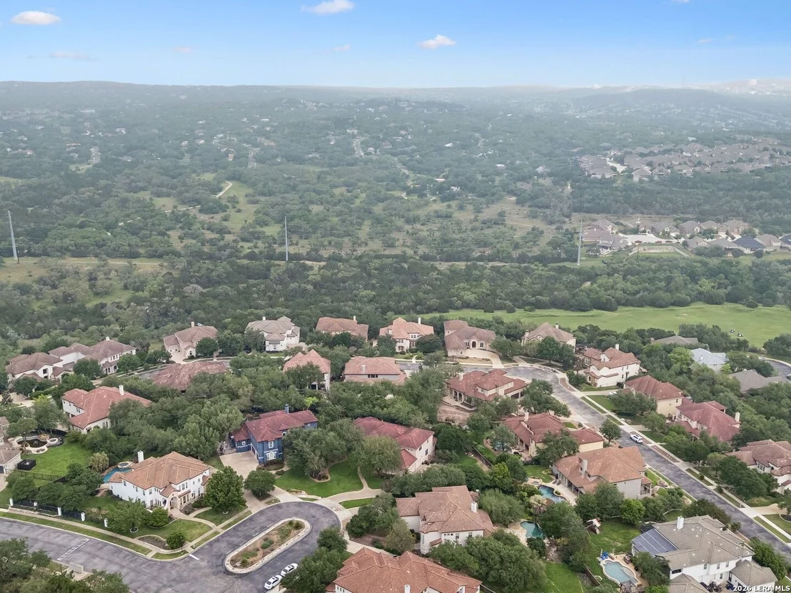 Photo of 631 Sentry Hill