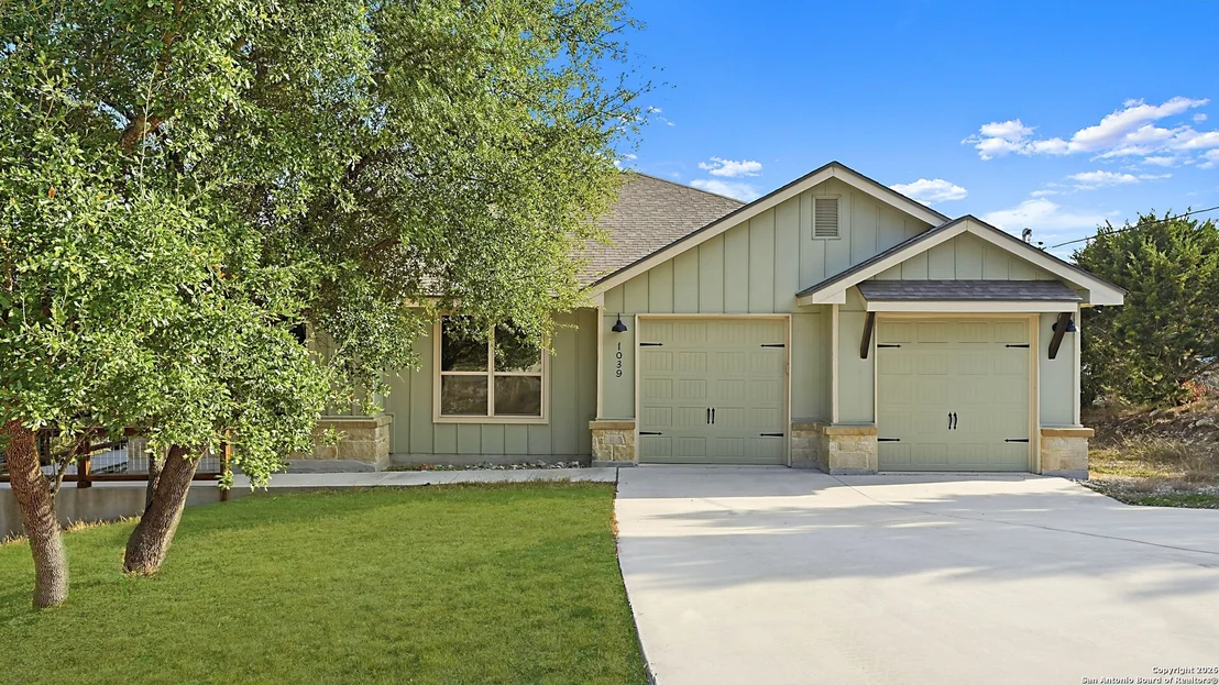 Photo of 1039 Primrose Path