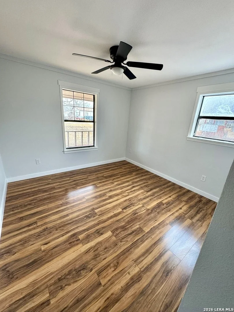 Photo of 910 Cypress
