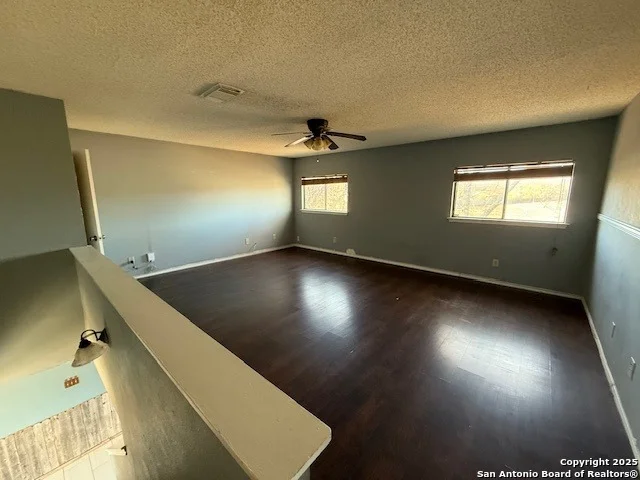 Photo of 7823 Crystal point