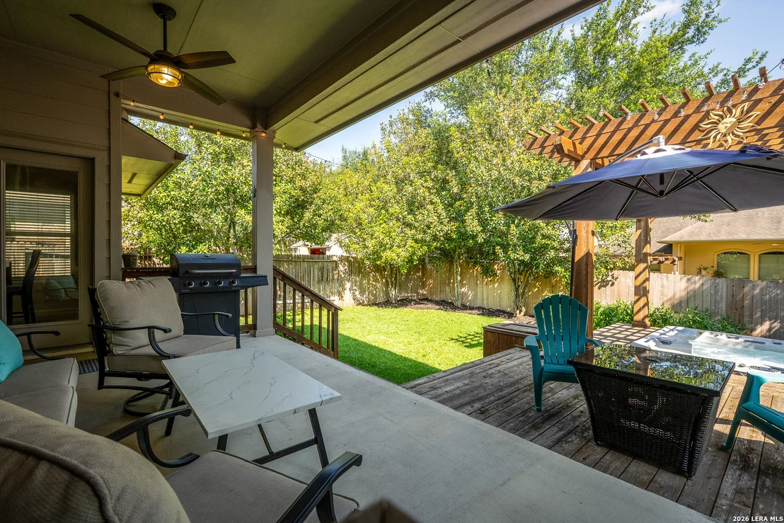 Photo of 824 Water Oak