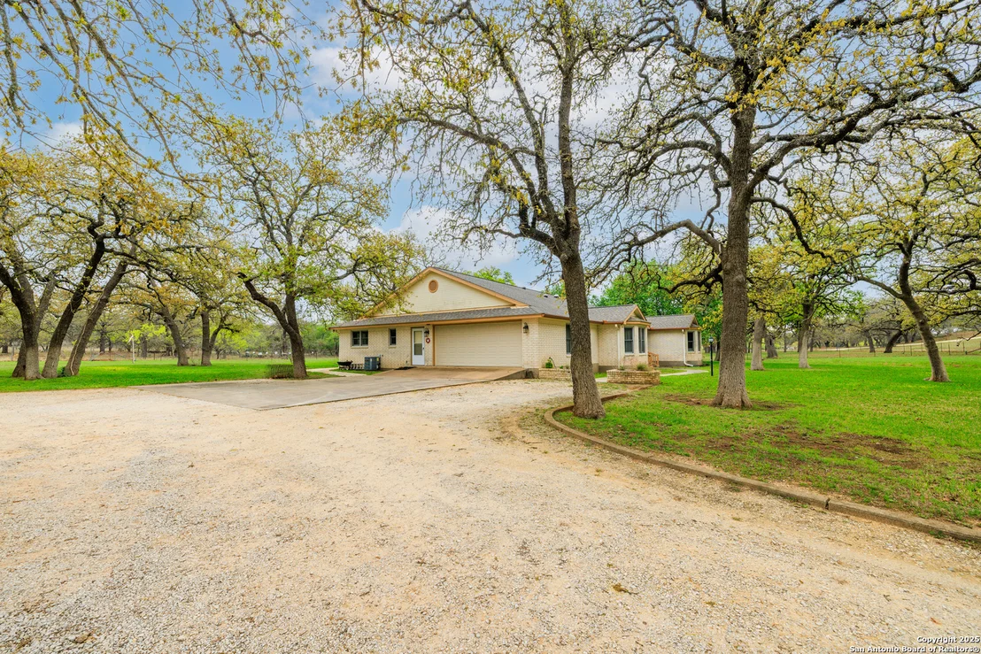 Photo of 1416 Countryside Bend