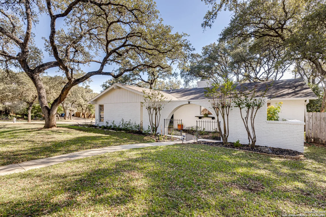 Photo of 1710 PARHAVEN DR