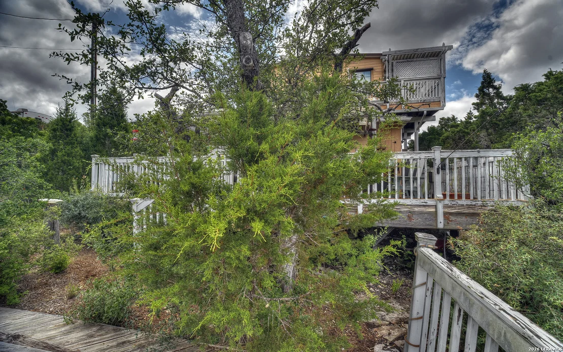 Photo of 982 Skyview Ln