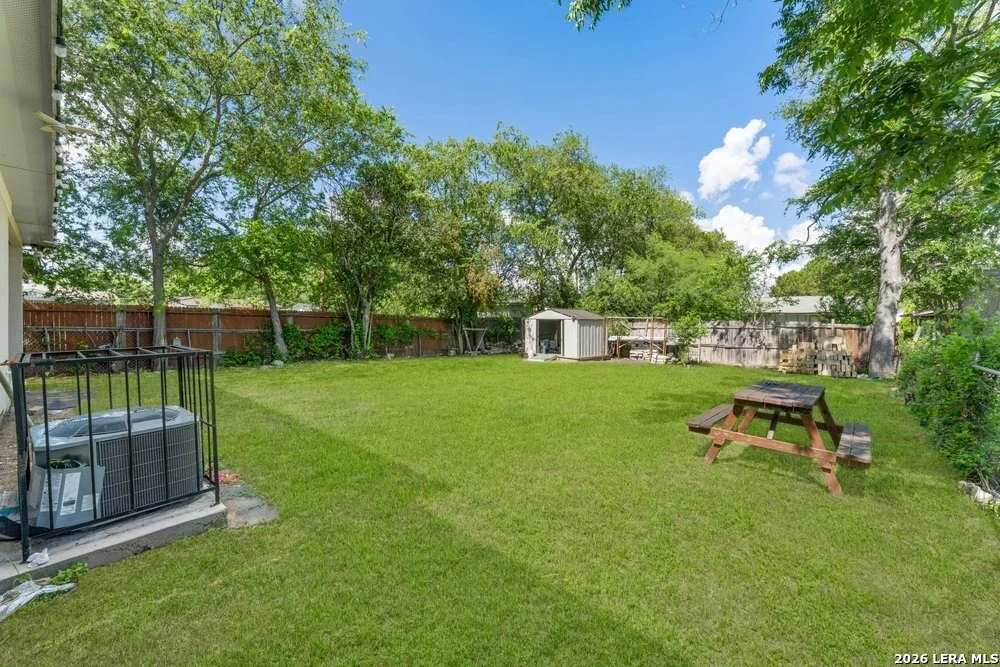 Photo of 1204 Valencia