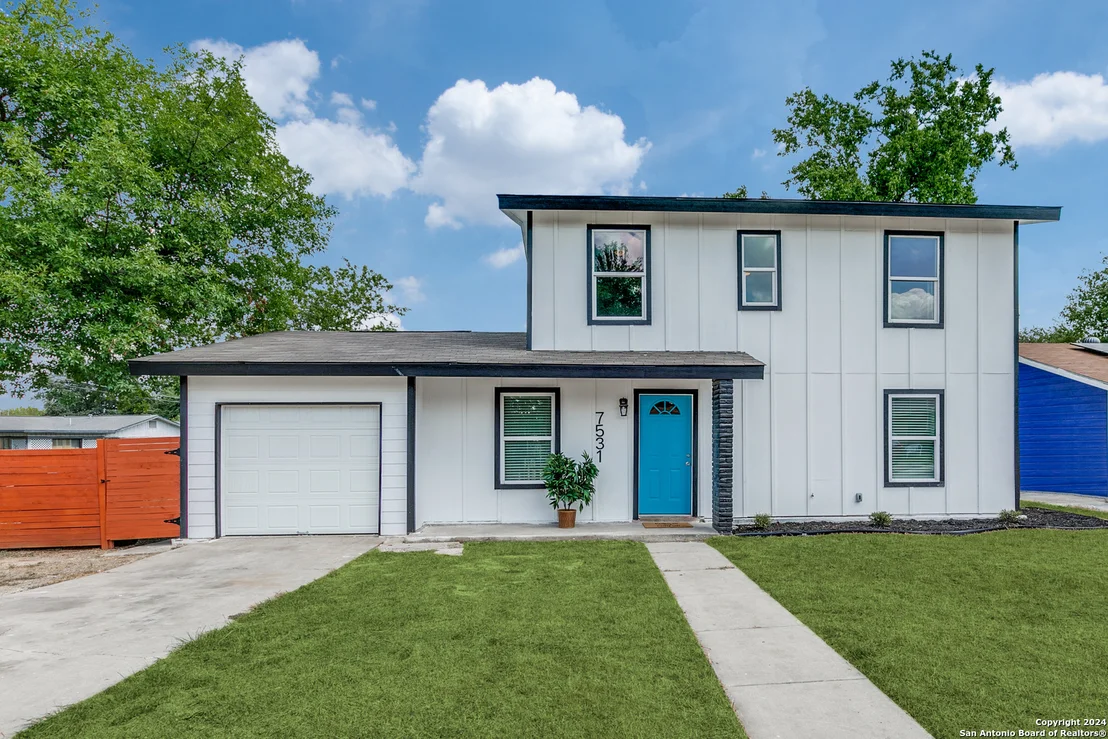 Photo of 7531 WESTLYN DR