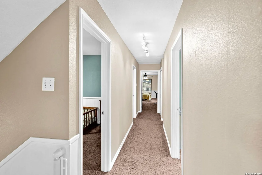 Photo of 14307 Oak Shadows Dr