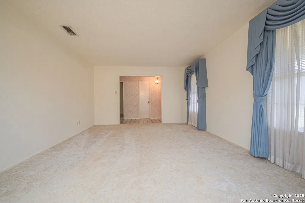 Photo of 23 Encino Loma