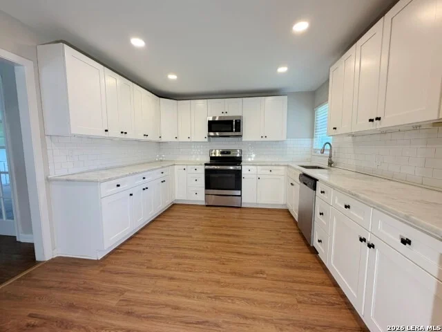 Photo of 539 Oakleaf Dr