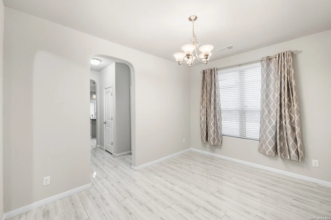 Photo of 10223 Meadow Lark