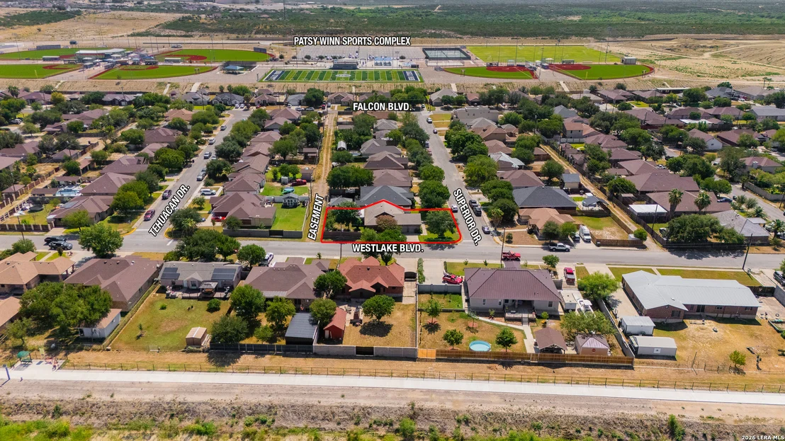 Photo of 2901 SUPERIOR DR