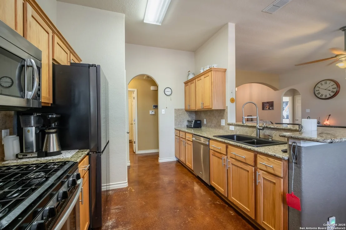 Photo of 22211 Savannah Heights