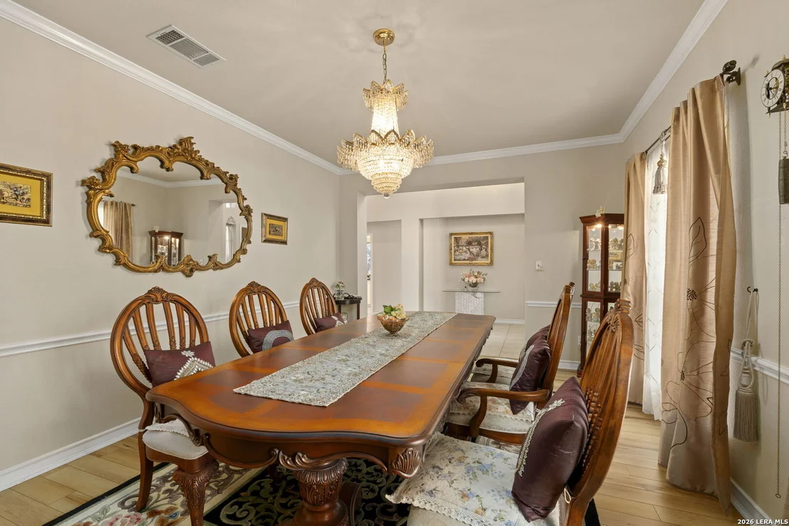 Photo of 38 Cellini