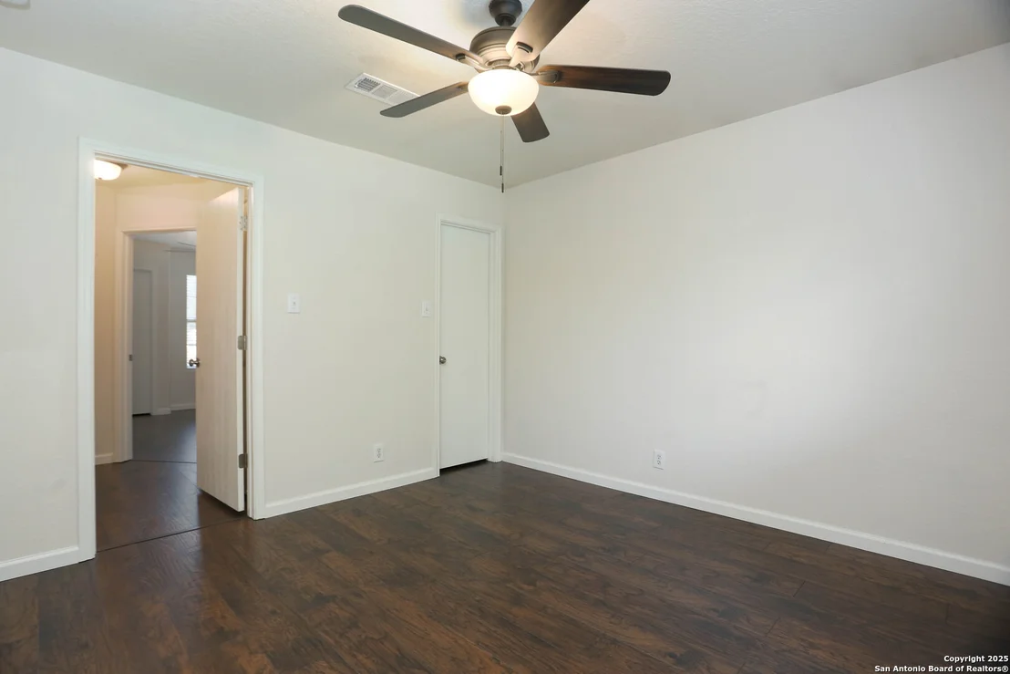 Photo of 7 Brieley Ln