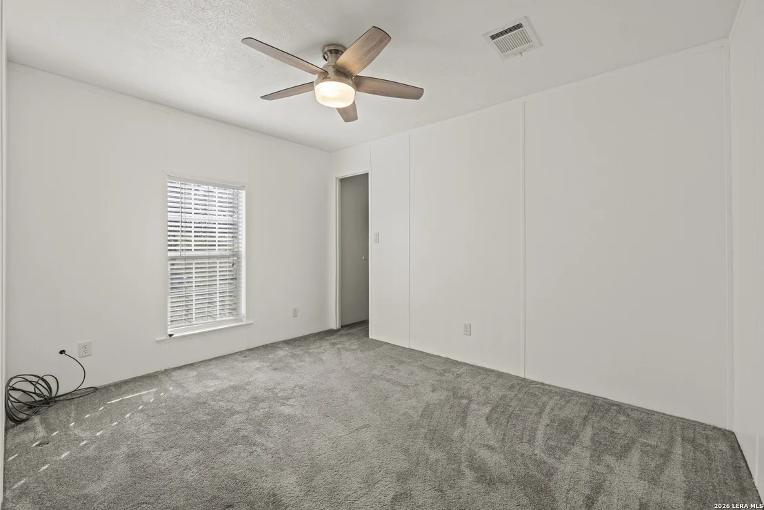 Photo of 429 Spanish Oak