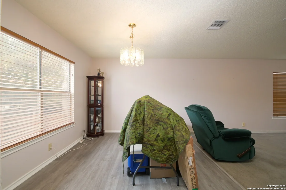 Photo of 7724 Wood Bluff