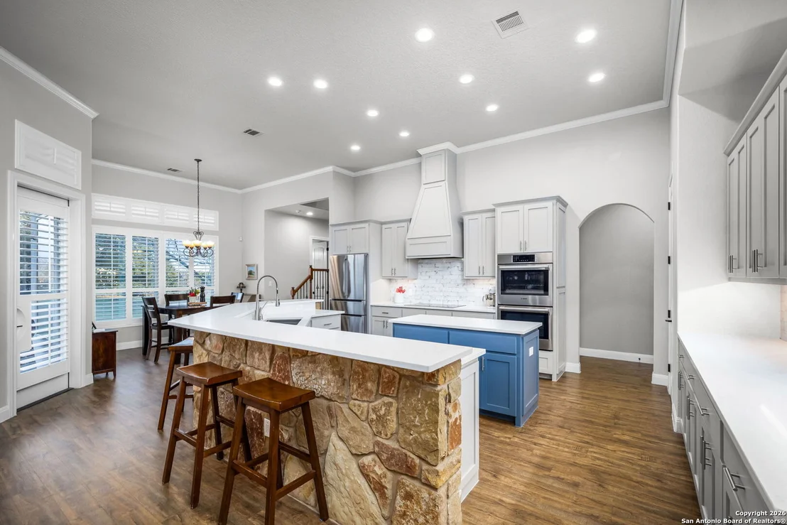 Photo of 1190 Sapling Spring