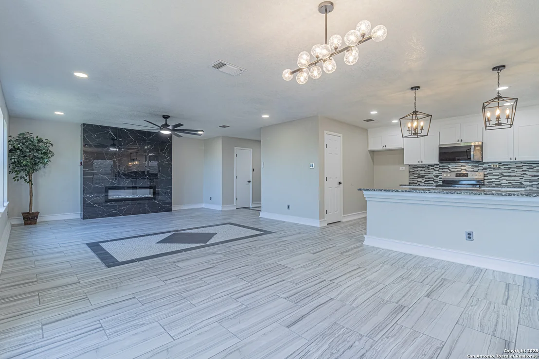 Photo of 5110 Sunview Vly