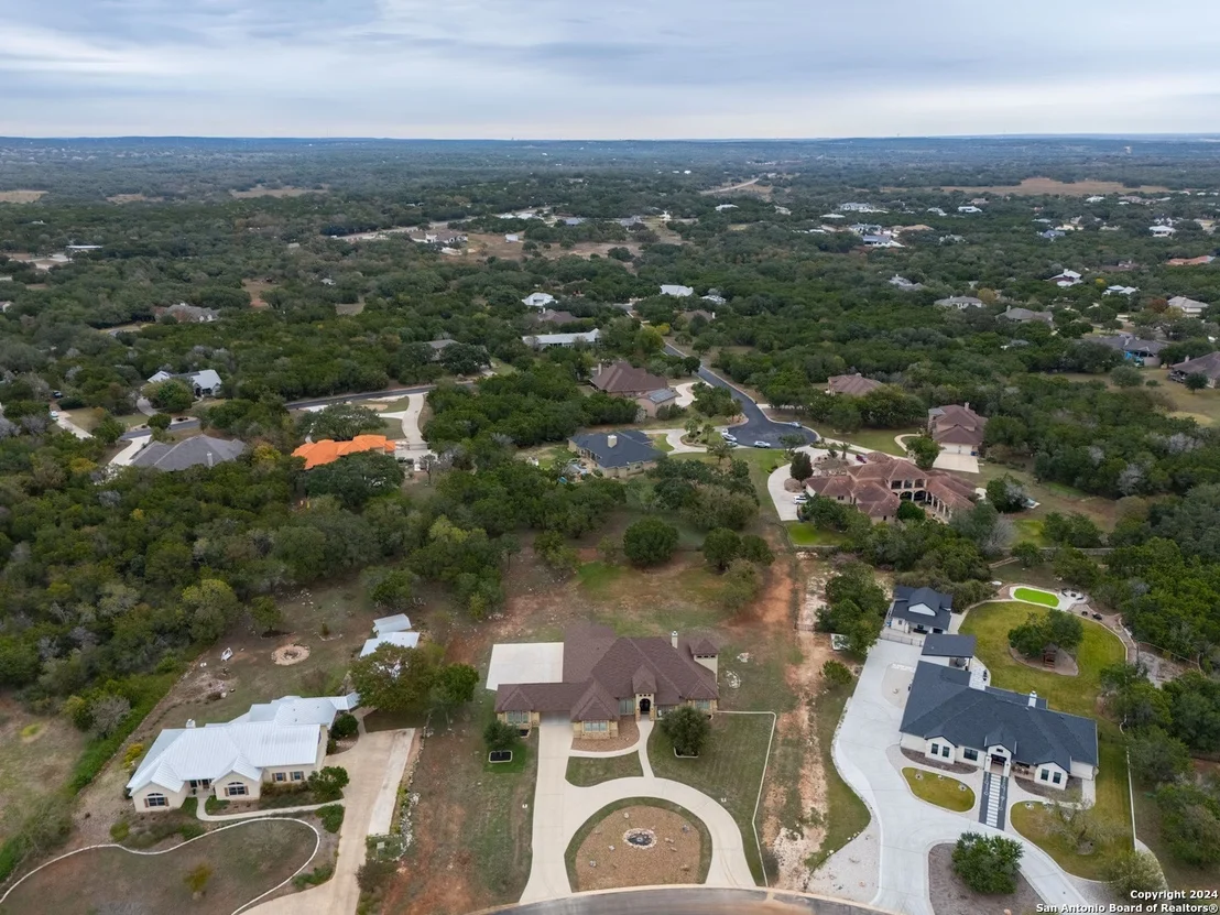 Photo of 27418 PARKWEG LOOP