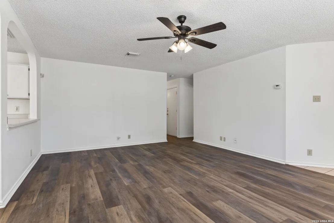 Photo of 13142 Woller Path
