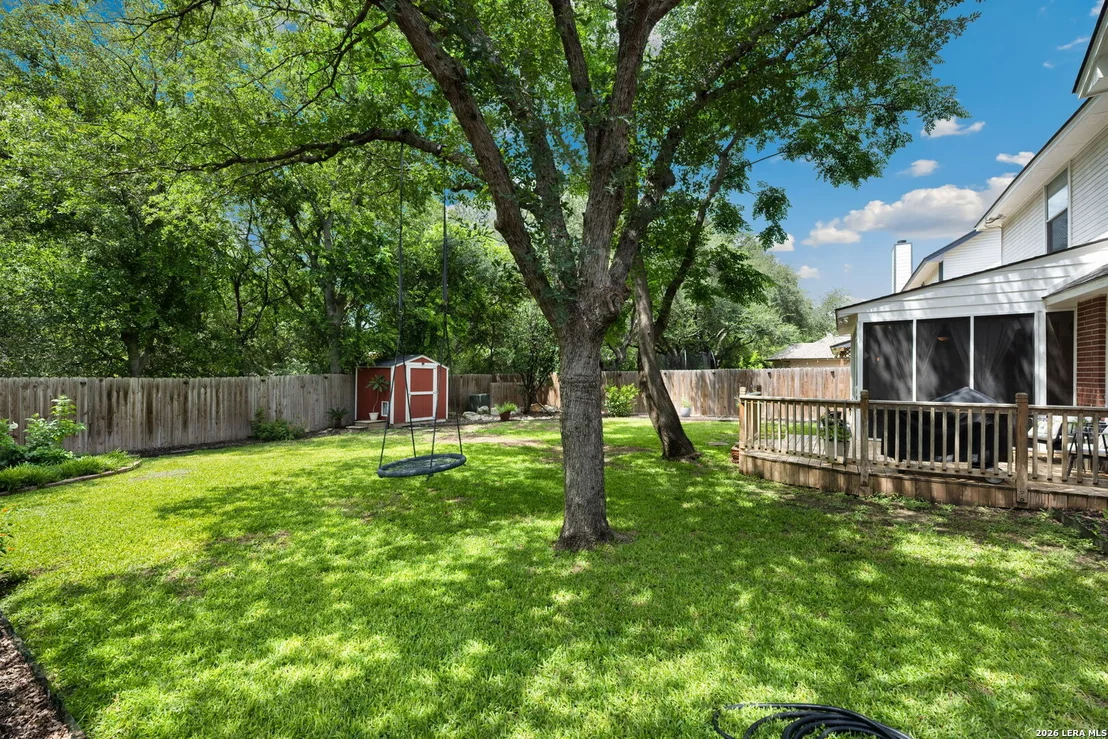 Photo of 15015 OAK BRIAR