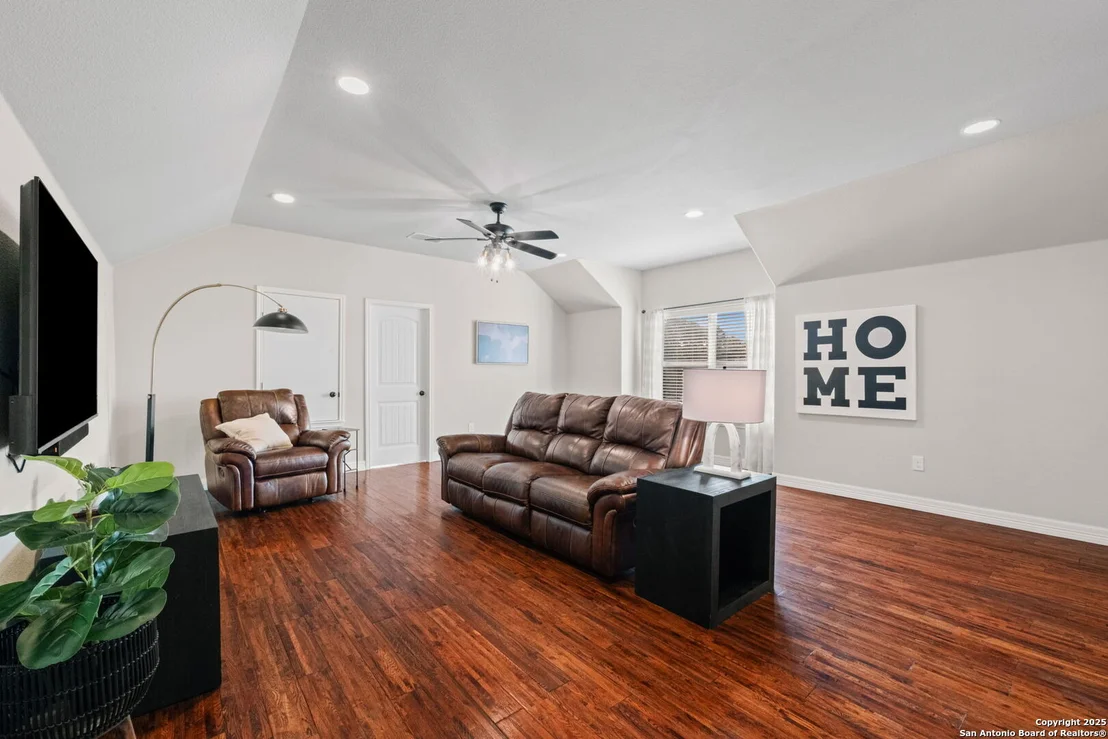 Photo of 157 Fair Springs
