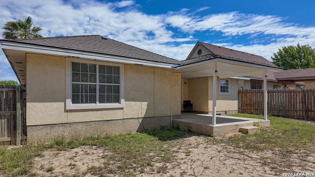 Photo of 2268 Montana St