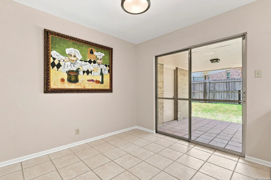 Photo of 102 IRONGATE RD