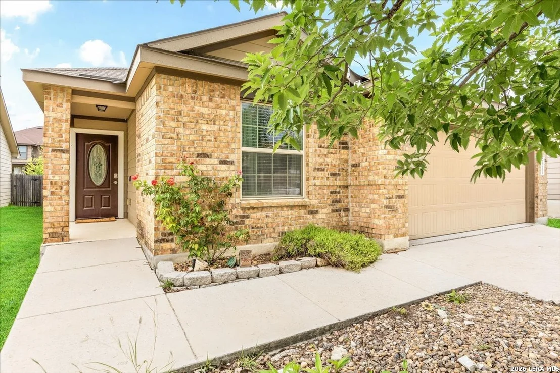 Photo of 5911 Bridle Bend