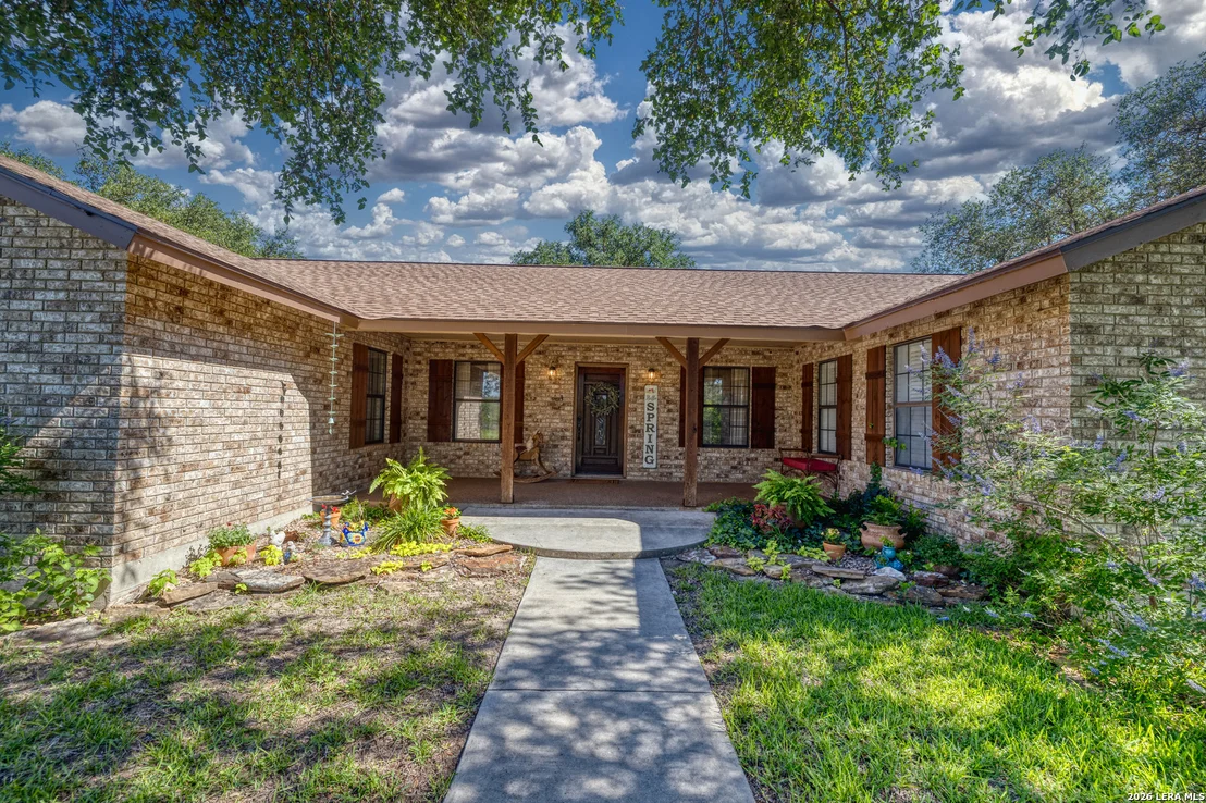 Photo of 335 Sunset Ridge