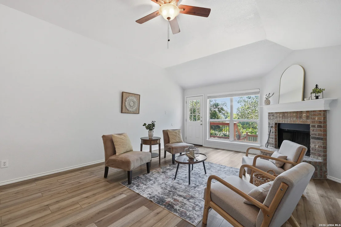 Photo of 9646 EMERALD PL