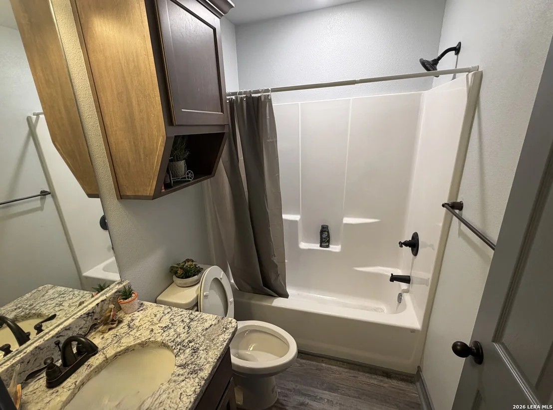 Photo of 100 Lakeview