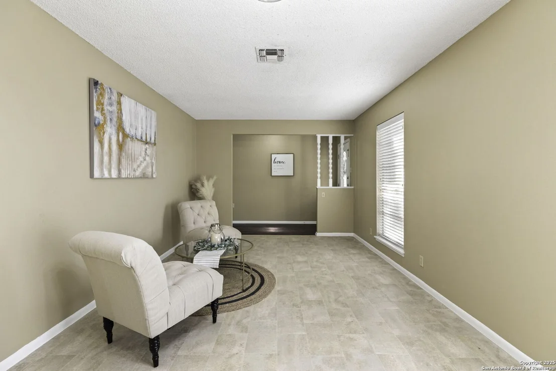 Photo of 112 Suncliff