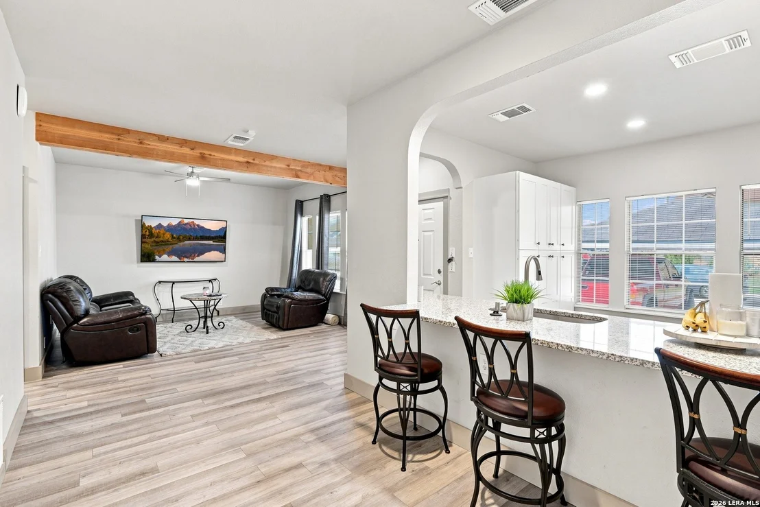 Photo of 7610 Crown Ledge