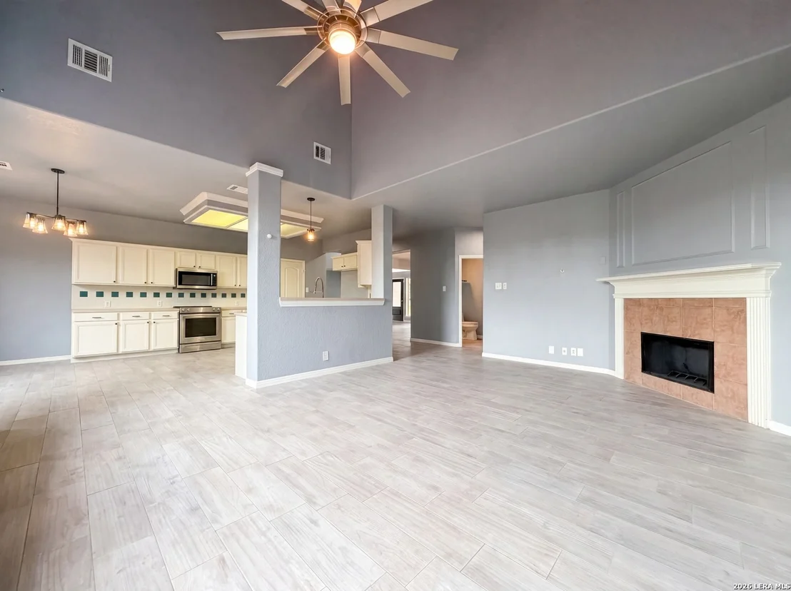Photo of 902 La Cascada