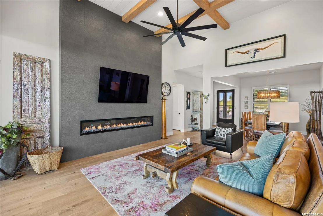Photo of 540 HANNAH LN