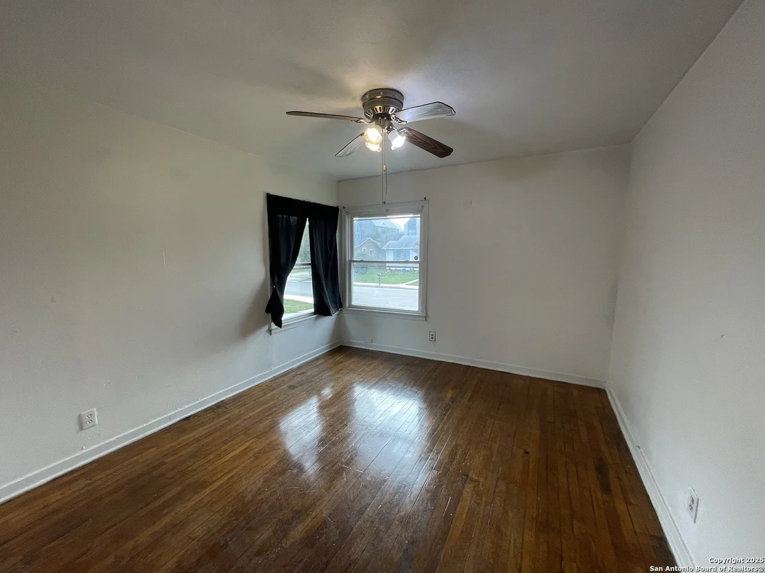 Photo of 139 Belfast