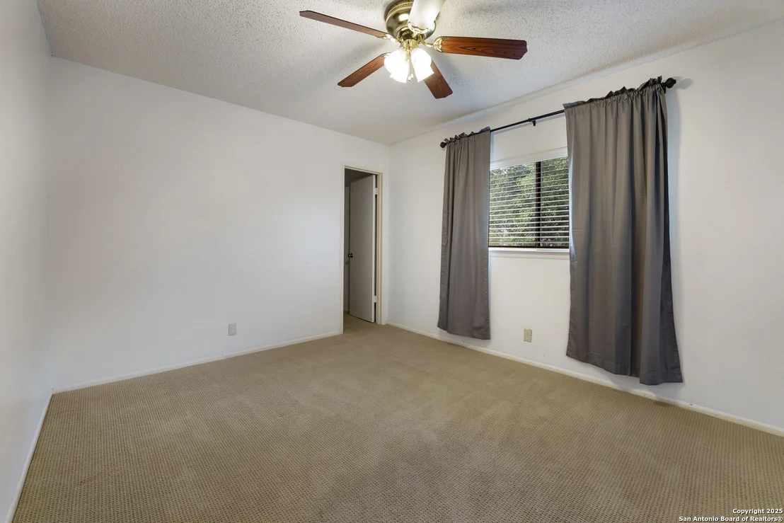 Photo of 6635 Meadow Dawn