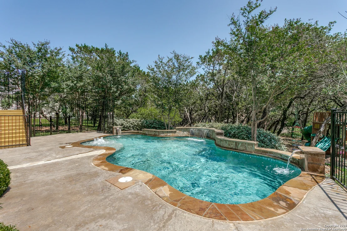 Photo of 8826 Falcon Place