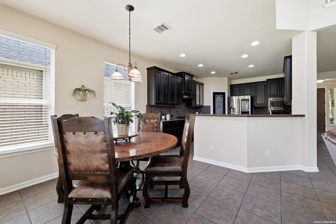 Photo of 1219 Wilder Pond