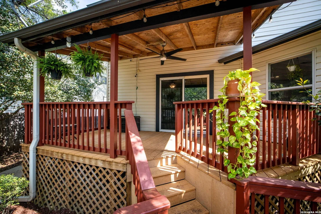 Photo of 231 Samantha Dr