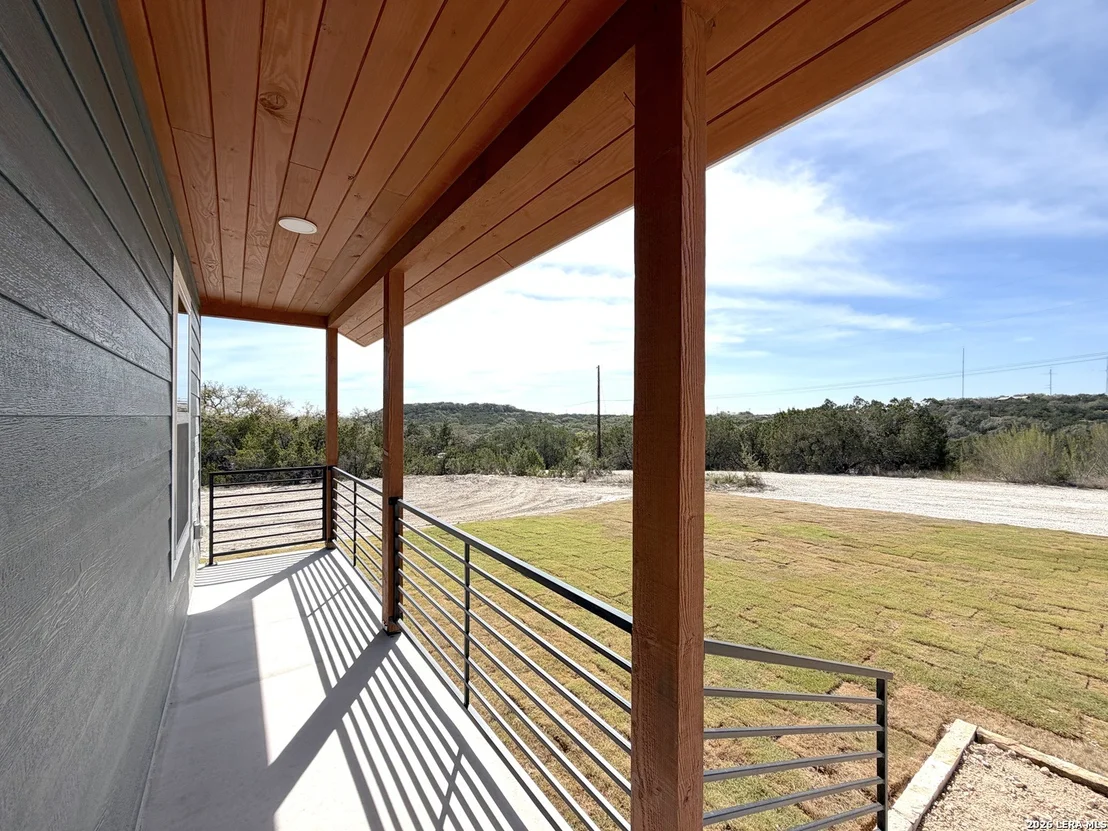 Photo of 1155 Southline