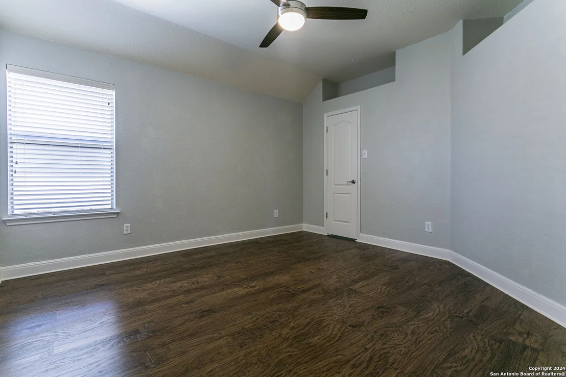 Photo of 7907 WILLIAM GRV