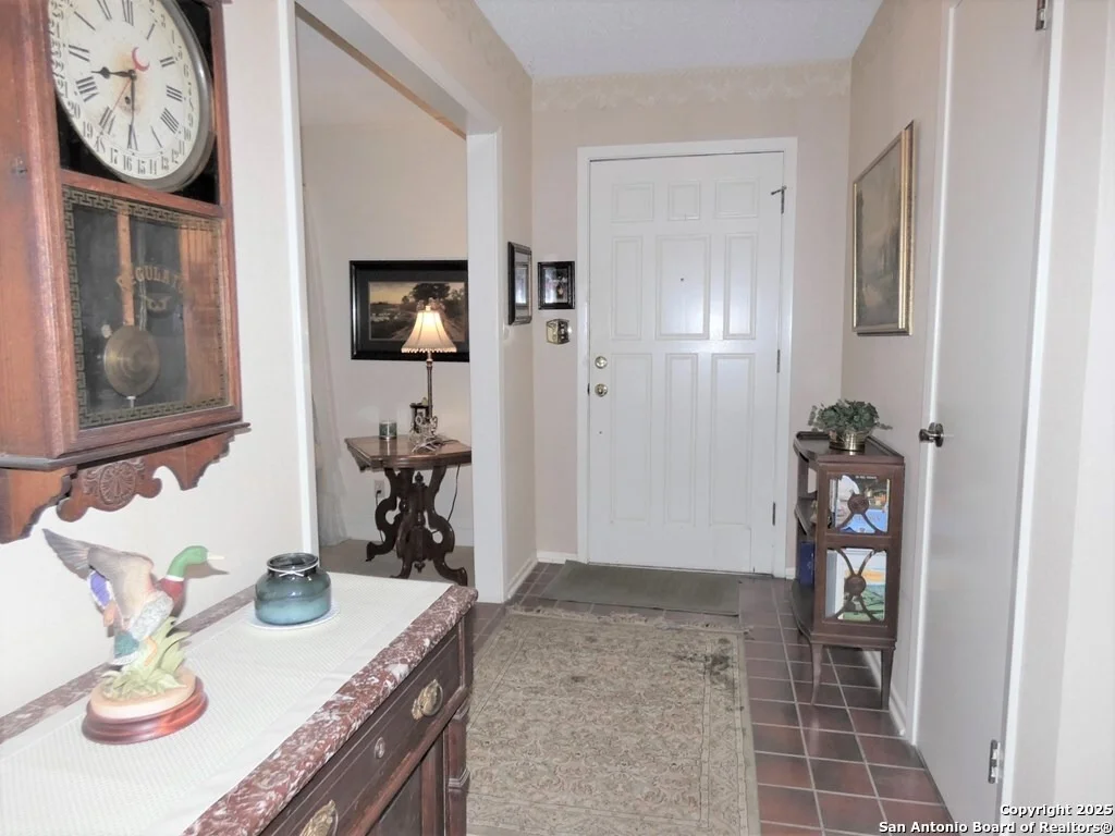 Photo of 12 Encino Loma