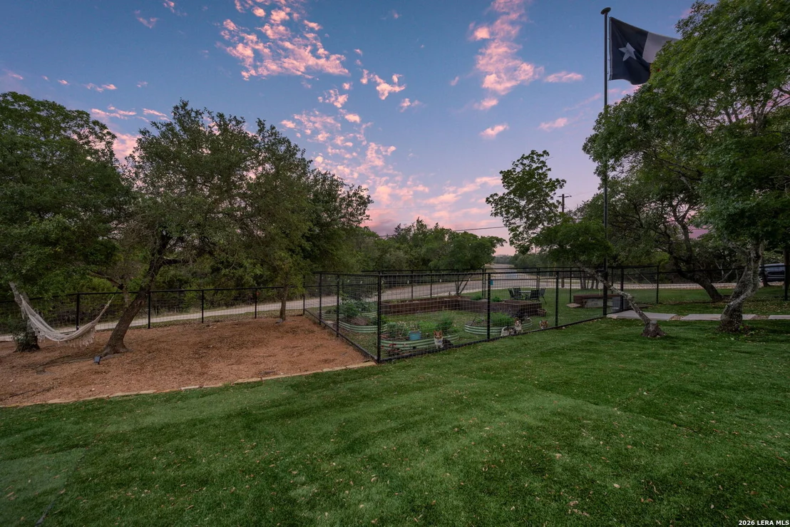 Photo of 101 Candy Ln