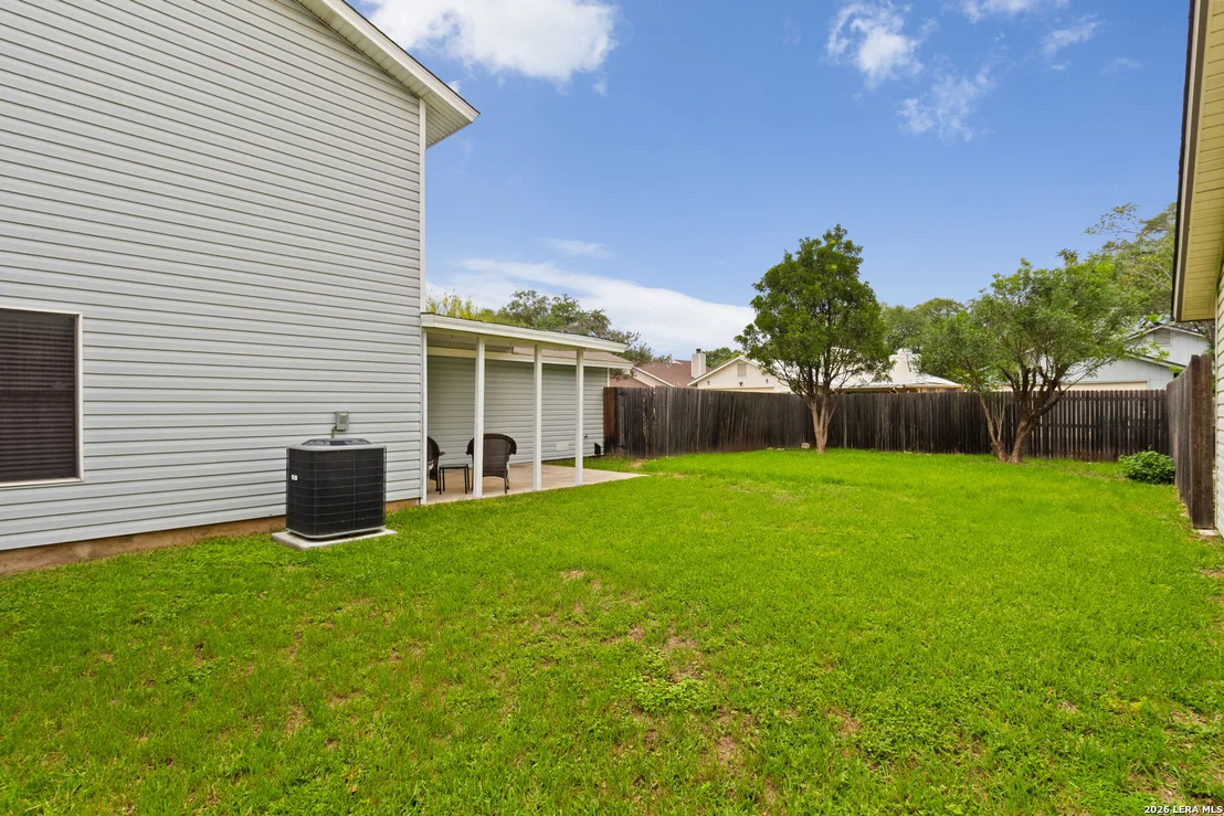 Photo of 13638 PRINCES KNLS
