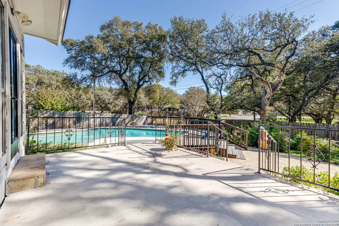 Photo of 1710 PARHAVEN DR