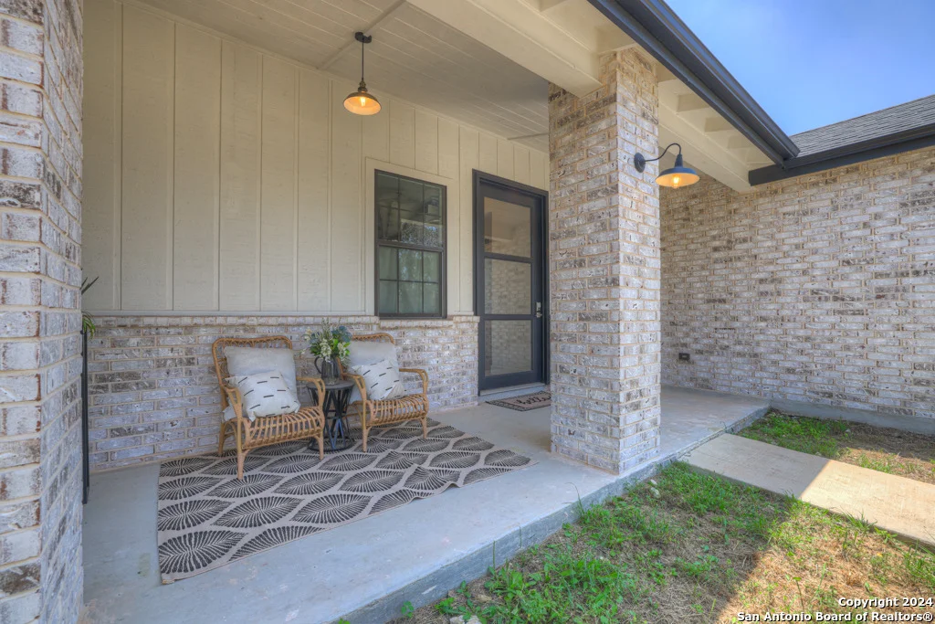 Photo of 384 Eagle Rock