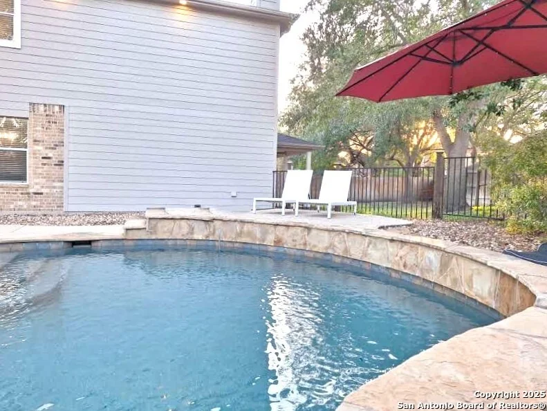 Photo of 1601 Mountain Brook